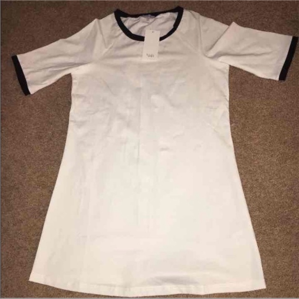 Tobi Black-Trimmed White Mini Dress - Picture 3 of 4